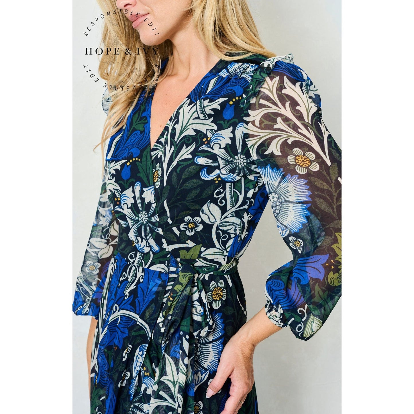 Hope and Ivy Ladies Dress - The Chrysanthemum